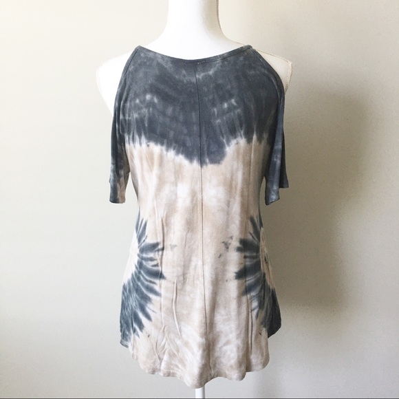 🌸 American Age Tie Dye Cold Shoulder Top - Picture 3 of 4